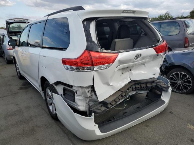 Photo 3 from auction – 2013 TOYOTA SIENNA LE with VIN 5TDKK3DC8DS359527