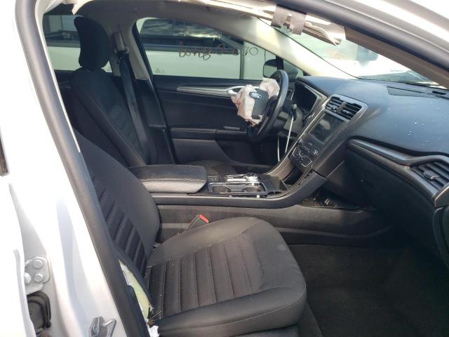 Photo 5 from auction – 2019 FORD FUSION SE with VIN 3FA6P0LU2KR131847
