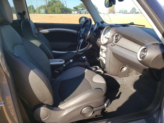 Photo 5 from auction – 2009 MINI COOPER S with VIN WMWMF73599TT96406