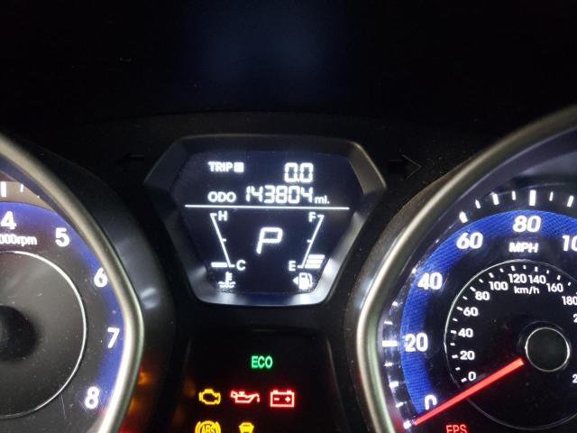 Photo 8 from auction – 2012 HYUNDAI ELANTRA GL with VIN 5NPDH4AE1CH104869