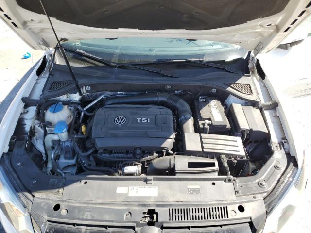 Photo 7 from auction – 2015 VOLKSWAGEN PASSAT S with VIN 1VWAT7A33FC110381