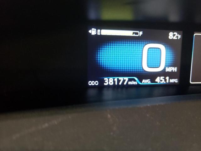 Photo 8 from auction – 2017 TOYOTA PRIUS with VIN JTDKBRFU7H3567088