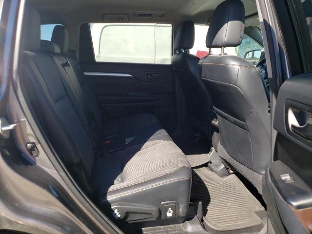 Photo 6 from auction – 2015 TOYOTA HIGHLANDER with VIN 5TDBKRFH5FS094113
