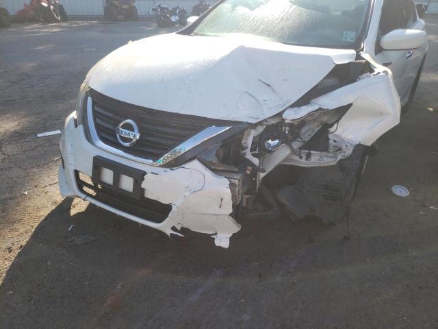 Photo 9 from auction – 2017 NISSAN ALTIMA 2.5 with VIN 1N4AL3AP7HC136232