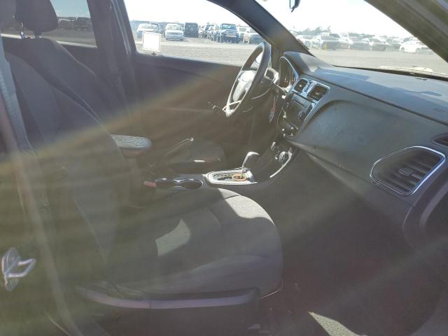 Photo 5 from auction – 2012 CHRYSLER 200 LX with VIN 1C3CCBAB0CN292082