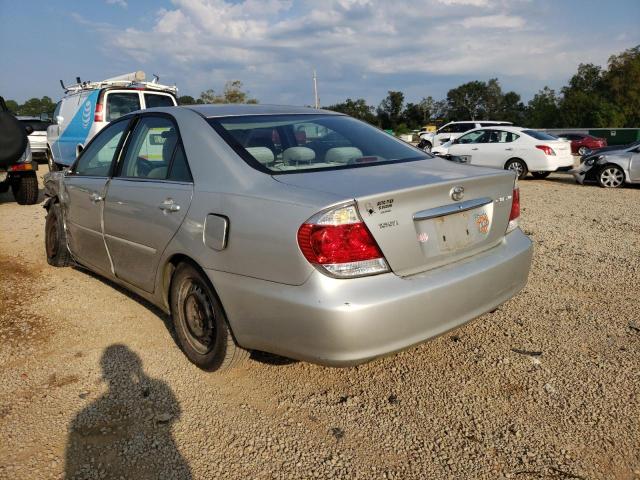Photo 3 from auction – 2005 TOYOTA CAMRY LE with VIN 4T1BE32K85U004772