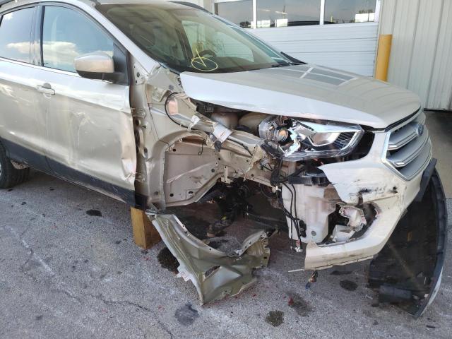 Photo 9 from auction – 2017 FORD ESCAPE SE with VIN 1FMCU0GD4HUD44571