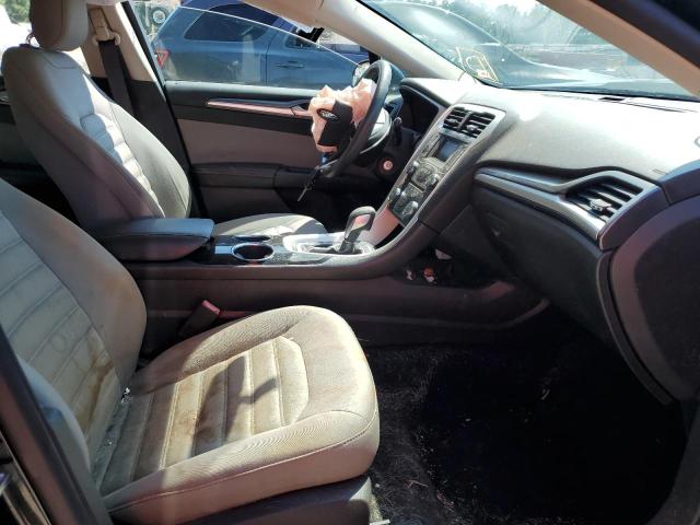 Photo 5 from auction – 2013 FORD FUSION S with VIN 3FA6P0G7XDR211582