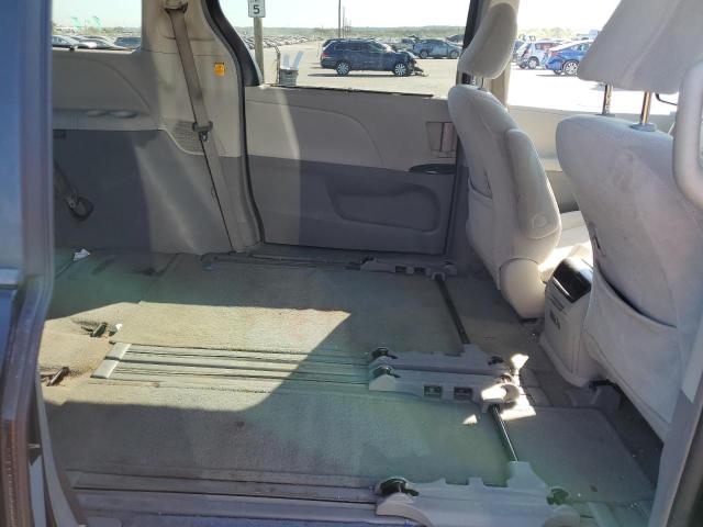 Photo 6 from auction – 2011 TOYOTA SIENNA LE with VIN 5TDKK3DC7BS088456