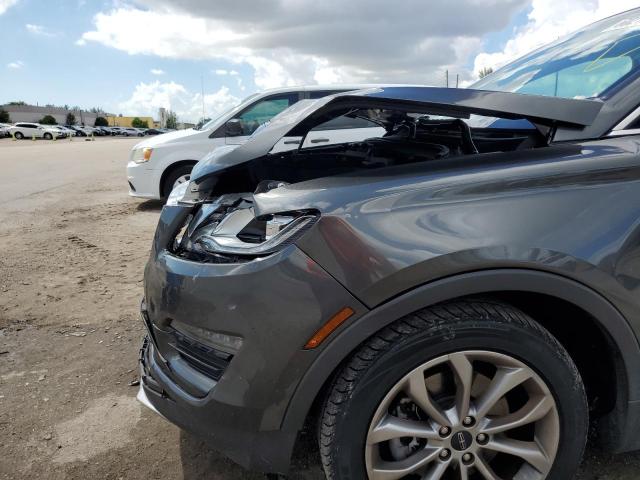 Photo 9 from auction – 2019 LINCOLN MKC SELECT with VIN 5LMCJ2C92KUL16794