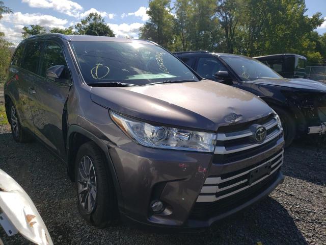 Photo 1 from auction – 2019 TOYOTA HIGHLANDER with VIN 5TDJZRFH3KS580498