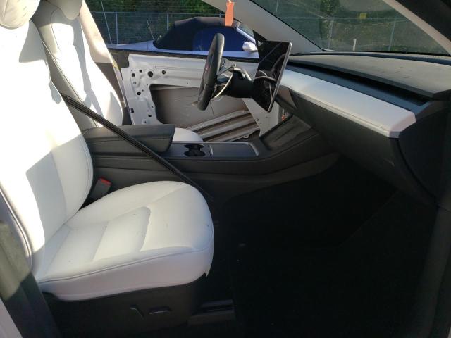 Photo 5 from auction – 2022 TESLA MODEL Y with VIN 7SAYGAEE9NF384171