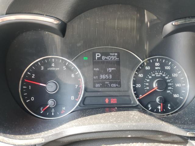 Photo 8 from auction – 2018 KIA FORTE LX with VIN 3KPFK4A76JE208349