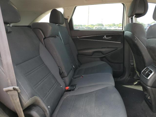 Photo 6 from auction – 2016 KIA SORENTO LX with VIN 5XYPGDA36GG080368