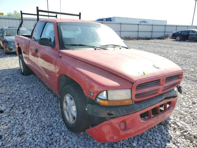 DODGE DAKOTA 2000 with VIN 1B7GL22X7YS565194 - Photo from auction