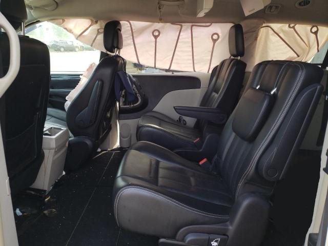 Photo 6 from auction – 2011 CHRYSLER TOWN & COU with VIN 2A4RR8DG4BR619206