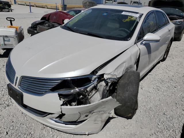Photo 2 from auction – 2016 LINCOLN MKZ with VIN 3LN6L2G99GR618487