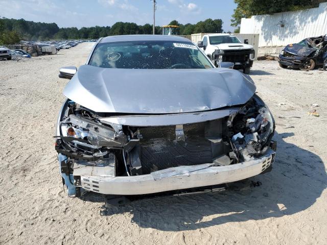 Photo 9 from auction – 2017 HONDA CIVIC EX with VIN 19XFC2F71HE027583