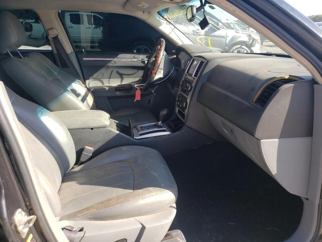 Photo 5 from auction – 2005 CHRYSLER 300C with VIN 2C3AA63H95H540072