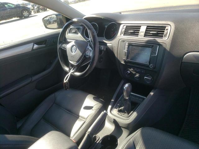 Photo 9 from auction – 2017 VOLKSWAGEN JETTA SE with VIN 3VWDB7AJ4HM200994