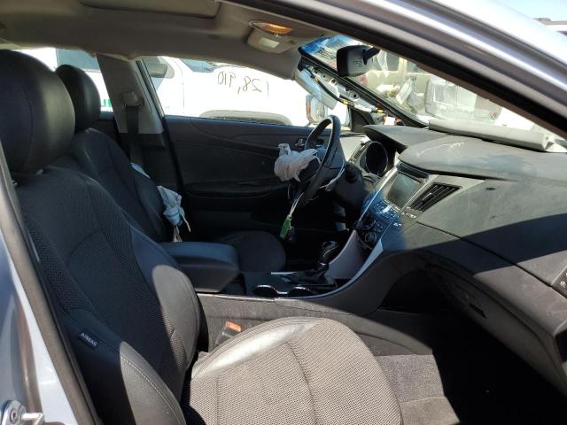 Photo 5 from auction – 2012 HYUNDAI SONATA SE with VIN 5NPEC4AB6CH464065
