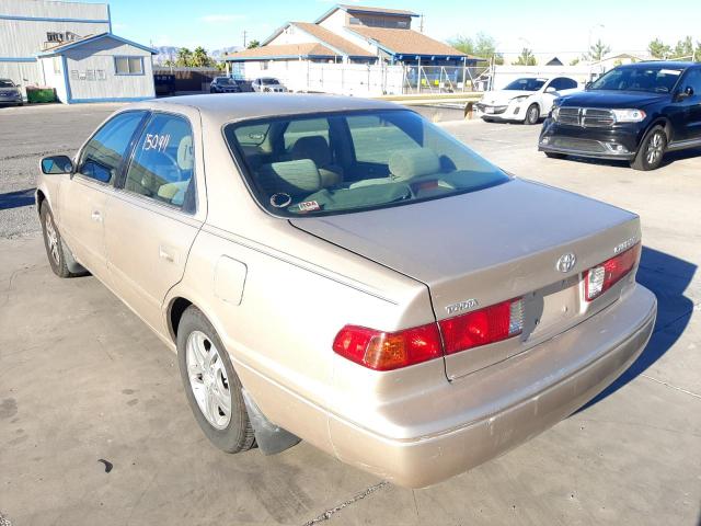 Photo 3 from auction – 2000 TOYOTA CAMRY CE with VIN 4T1BG22K4YU003353