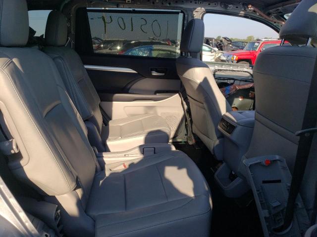Photo 6 from auction – 2016 TOYOTA HIGHLANDER with VIN 5TDJKRFHXGS355488