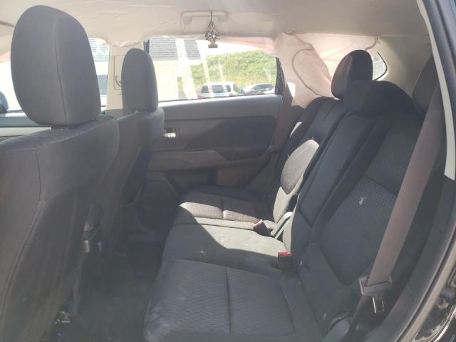 Photo 6 from auction – 2014 MITSUBISHI OUTLANDER with VIN JA4AD2A32EZ014184