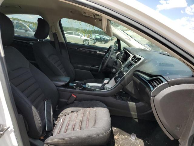 Photo 5 from auction – 2015 FORD FUSION SE with VIN 3FA6P0HD3FR263496