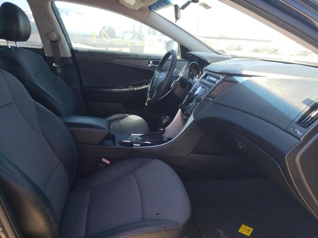 Photo 5 from auction – 2011 HYUNDAI SONATA with VIN 5NPEC4AC3BH074807