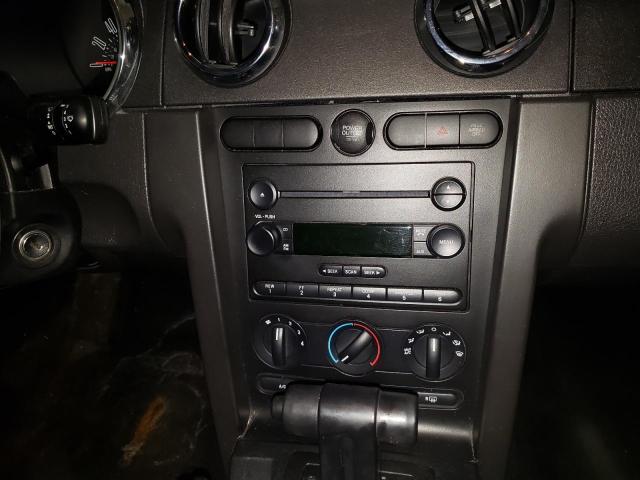 Photo 9 from auction – 2005 FORD MUSTANG with VIN 1ZVFT80N055203988