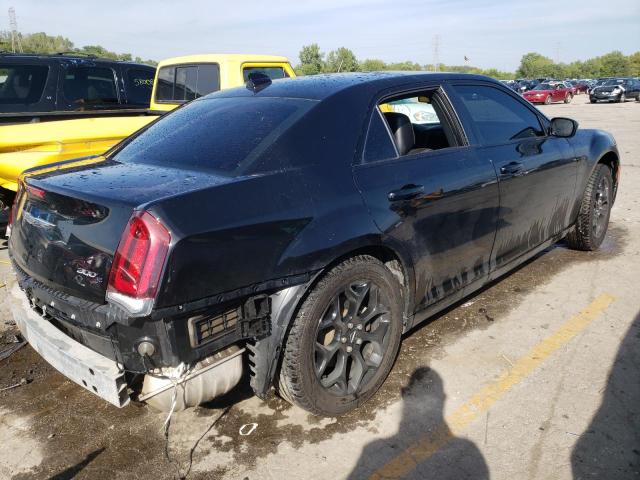 Photo 4 from auction – 2019 CHRYSLER 300 S with VIN 2C3CCAGG4KH649008