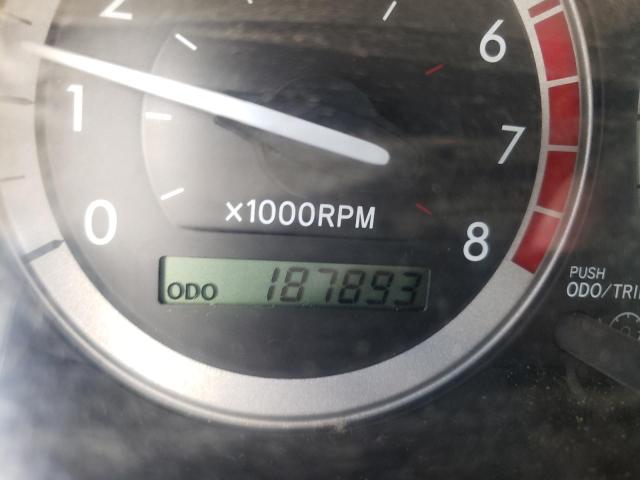 Photo 8 from auction – 2004 TOYOTA SIENNA XLE with VIN 5TDZA22C44S099173