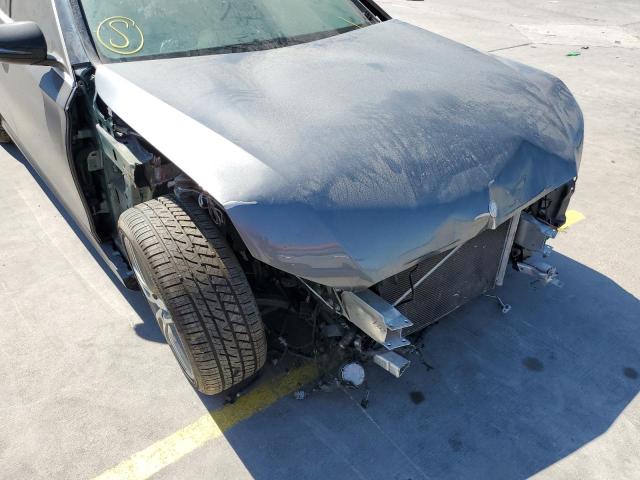 Photo 9 from auction – 2017 MERCEDES-BENZ E 300 with VIN WDDZF4JBXHA043768
