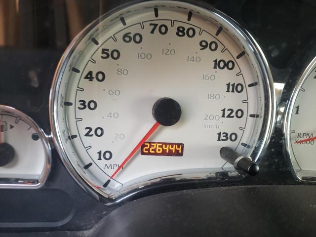 Photo 8 from auction – 2005 SATURN VUE with VIN 5GZCZ53465S850255