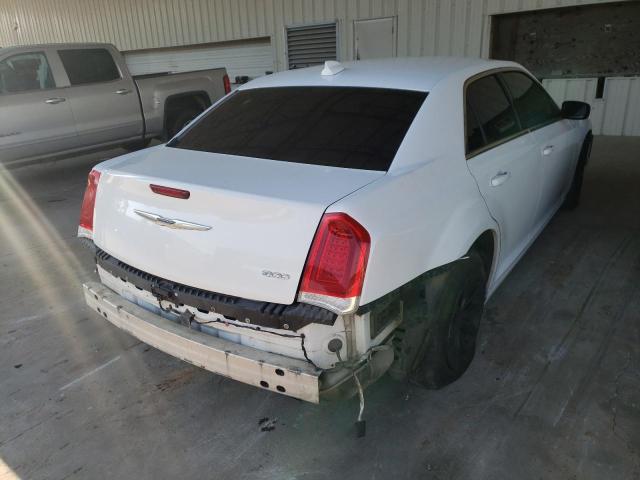 Photo 4 from auction – 2015 CHRYSLER 300 LIMITE with VIN 2C3CCAAG3FH807109
