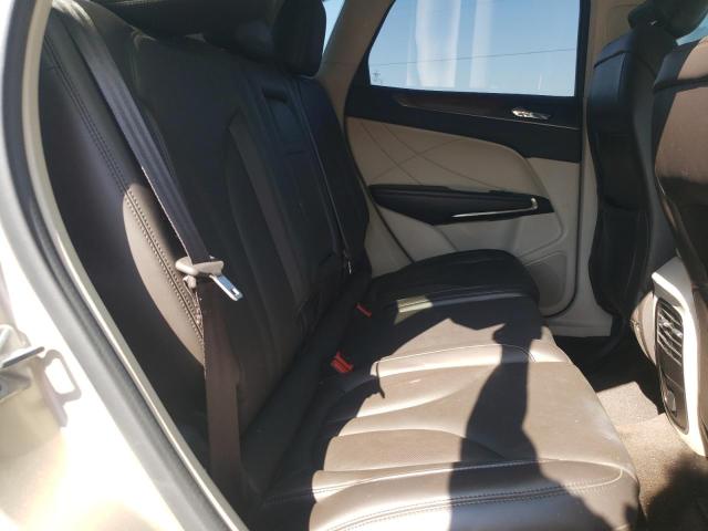 Photo 6 from auction – 2017 LINCOLN MKC SELECT with VIN 5LMTJ2DH1HUL33343