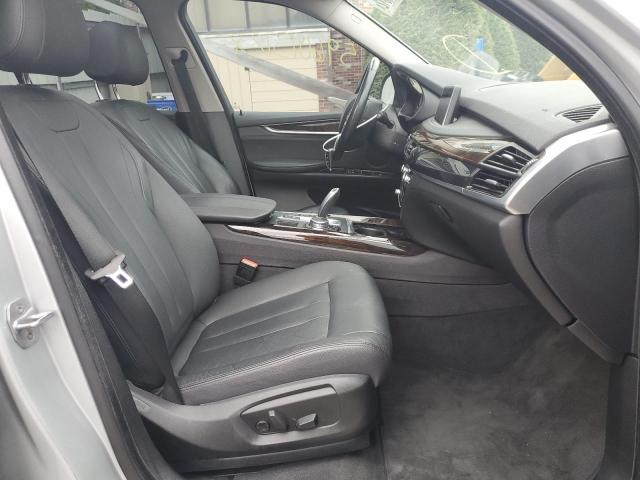 Photo 5 from auction – 2016 BMW X5 XDRIVE3 with VIN 5UXKR0C59G0S93475