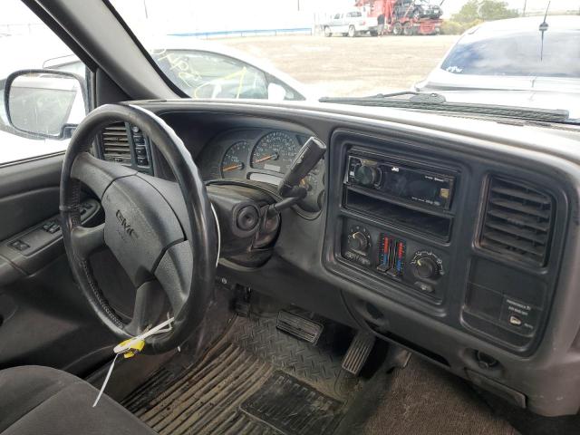 Photo 9 from auction – 2004 GMC NEW SIERRA with VIN 2GTEK19TX41288221