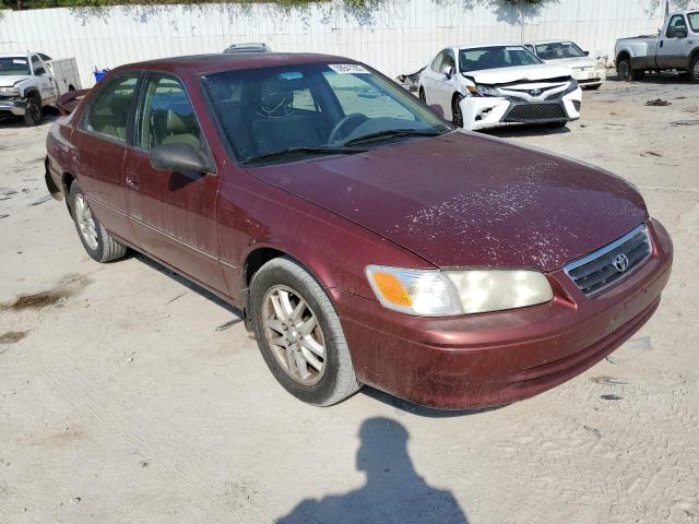 TOYOTA CAMRY 2000 with VIN 4T1BF28K2YU945797 - Photo from auction