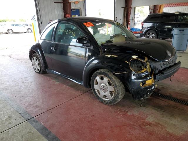 VOLKSWAGEN NEW BEETLE 2000 with VIN 3VWCD21C3YM483379 - Photo from auction