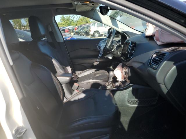 Photo 5 from auction – 2018 JEEP COMPASS LI with VIN 3C4NJDCB8JT136601