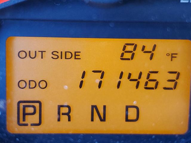 Photo 8 from auction – 2006 TOYOTA RAV4 with VIN JTMZD33V065017011