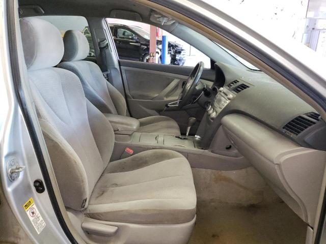 Photo 5 from auction – 2010 TOYOTA CAMRY BASE with VIN 4T1BF3EK3AU068866