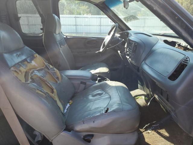 Photo 5 from auction – 2000 FORD F150 with VIN 1FTRX18L7YKB05030