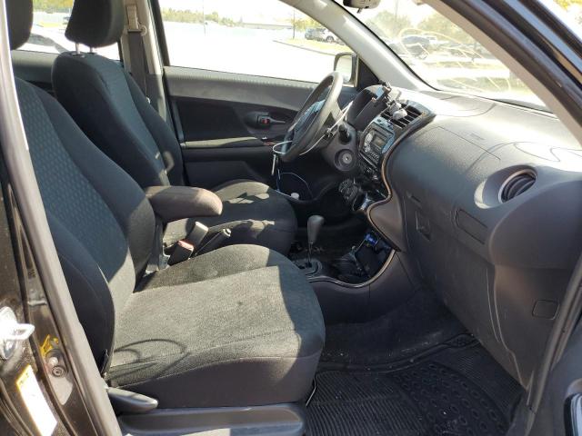 Photo 5 from auction – 2010 TOYOTA SCION XD with VIN JTKKU4B43A1005668