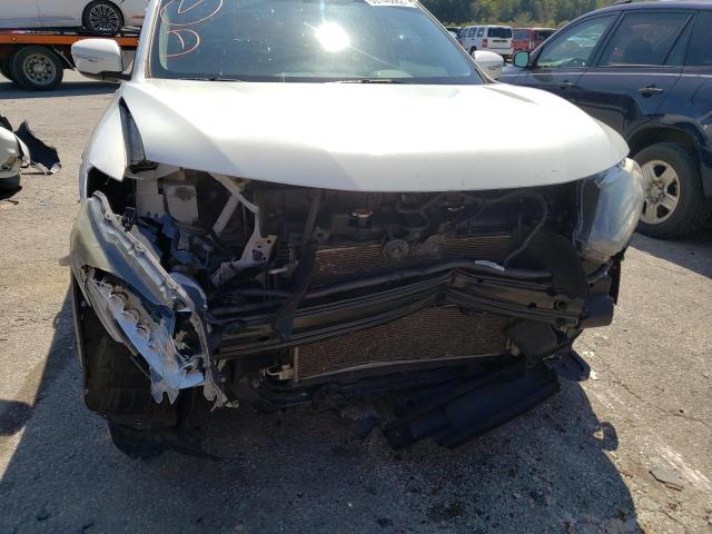 Photo 9 from auction – 2015 NISSAN ROGUE S with VIN 5N1AT2MT7FC849217