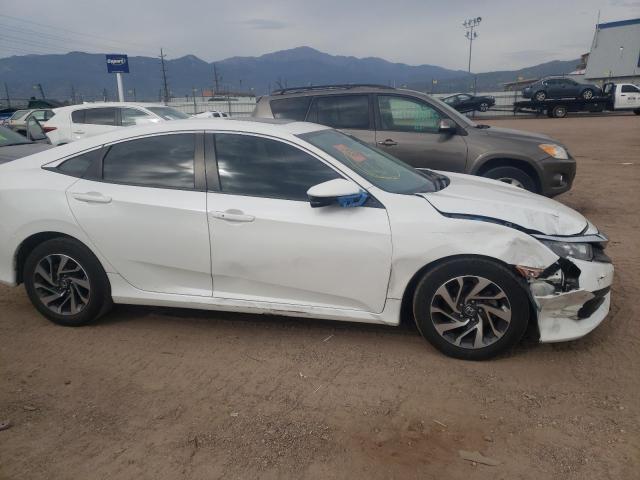 Photo 9 from auction – 2018 HONDA CIVIC EX with VIN 19XFC2F77JE205129
