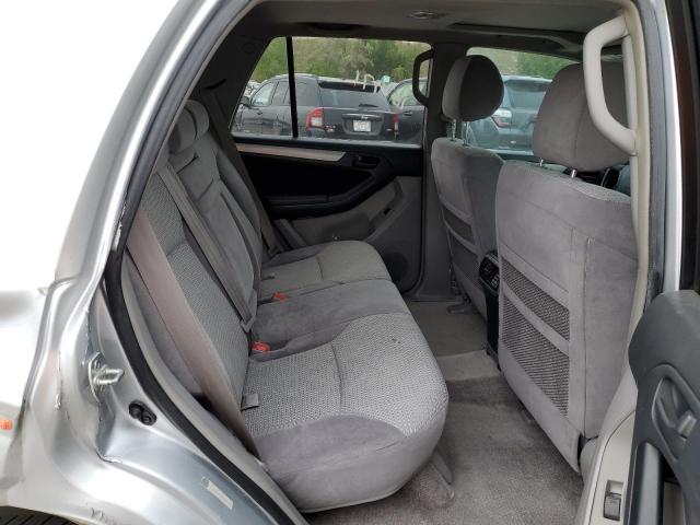 Photo 6 from auction – 2005 TOYOTA 4RUNNER SR with VIN JTEBU14R658042530