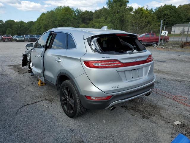 Photo 3 from auction – 2017 LINCOLN MKC RESERV with VIN 5LMCJ3D96HUL46555